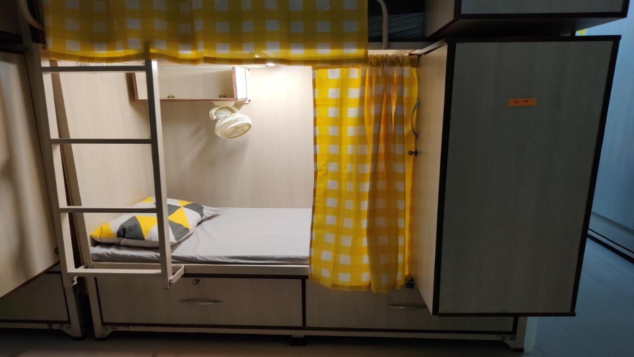 Abuzz Oxfordcaps Imperial Heights Mussoorie Dehradun Hostel Екстериор снимка