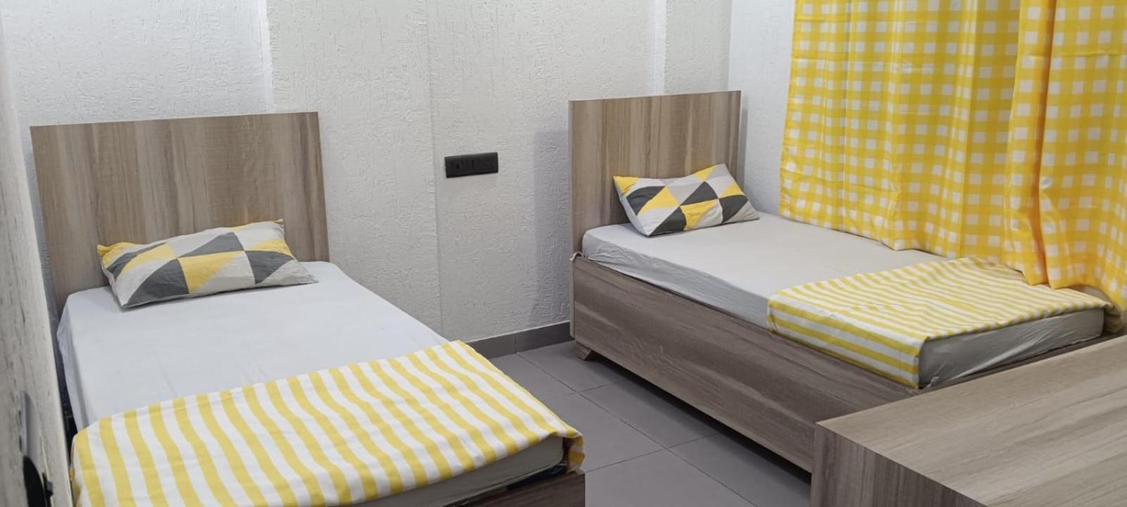 Abuzz Oxfordcaps Imperial Heights Mussoorie Dehradun Hostel Екстериор снимка