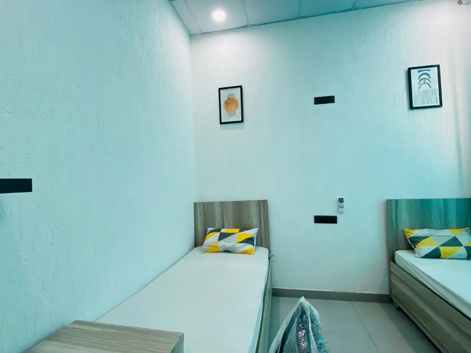 Abuzz Oxfordcaps Imperial Heights Mussoorie Dehradun Hostel Екстериор снимка